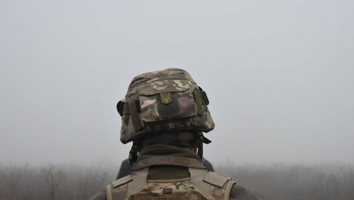 На Донбассе боевики ранили украинского военного