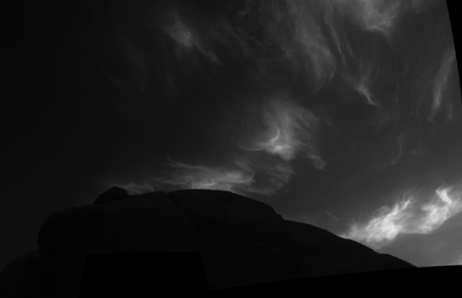 На Марсе цветные облака: их сфотографировал марсоход Curiosity NASA 4