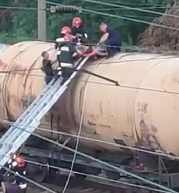 Львів'янка намагалась зробити Селфі на цистерні і отримала 70% опіків тіла 1