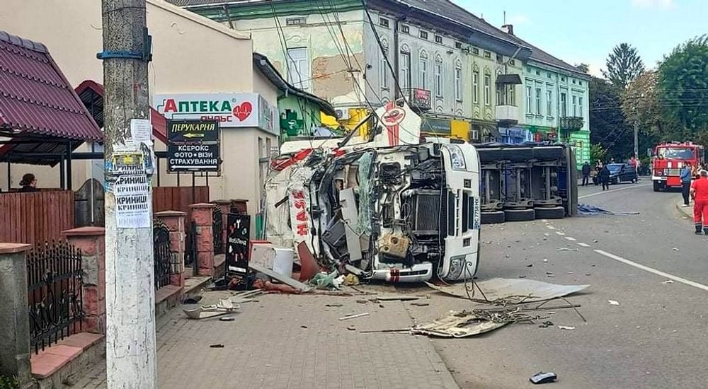 Смертельная авария в городе Рудки Львовской области Смертельная авария в городе Рудки Львовской области