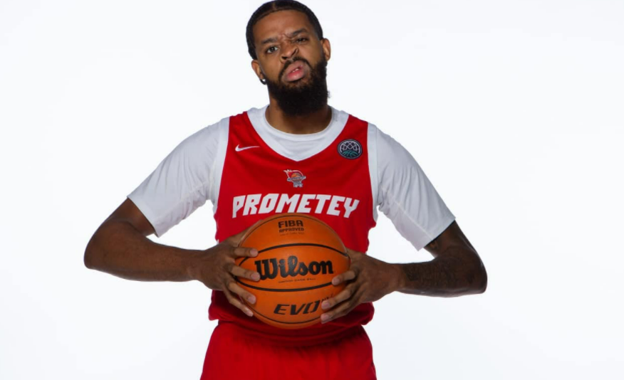 Три команды БК «Прометей» будут играть в форме, предоставленной компанией Nike, в такой же форме играют команды NCAA и NBA 1