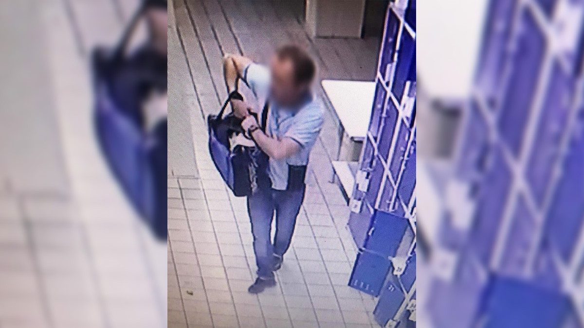 Прятал в шкафчике супермаркета: в Одессе мужчина хотел продать гранаты