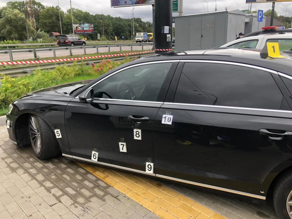 Выпустили 10 пуль, ранен водитель: подробности обстрела автомобиля Сергея Шефира 7