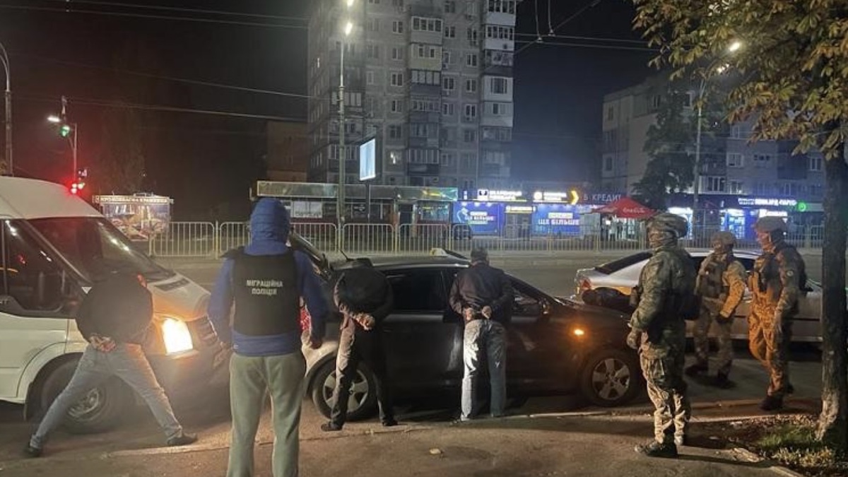 «Забирали ценные вещи и скрывались»: в Киеве задержали группировку «клофелинщиков»