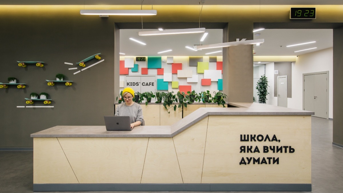 Сколько в Украине частных школ