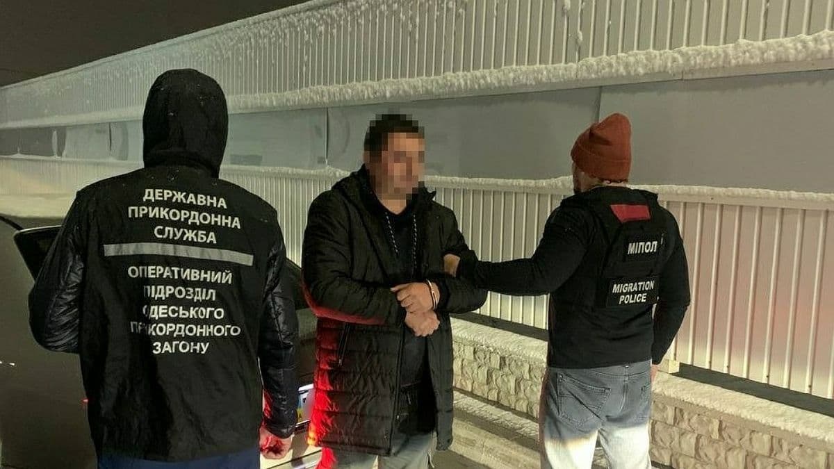 Украинские моряки занимались международной торговлей людьми: они стали жертвами мошенников