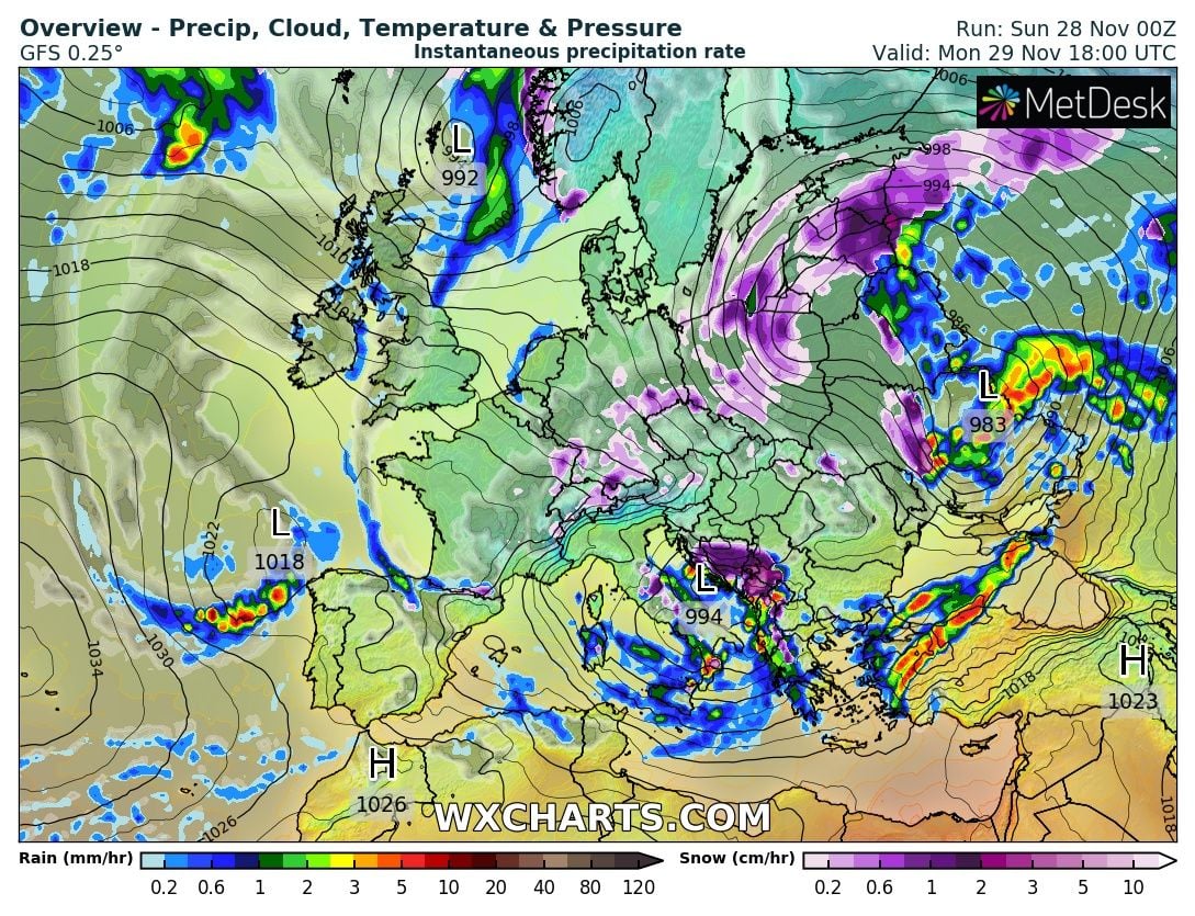 Сильный ветер и снег с дождём: в Украину идёт циклон Benedikt 3 Новости про