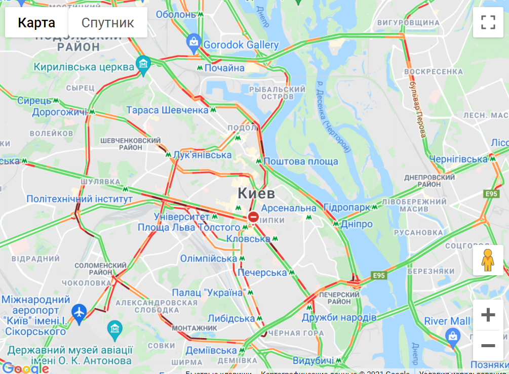 Засыпанные дороги и парализованный транспорт: города Украины накрыл снегопад 2