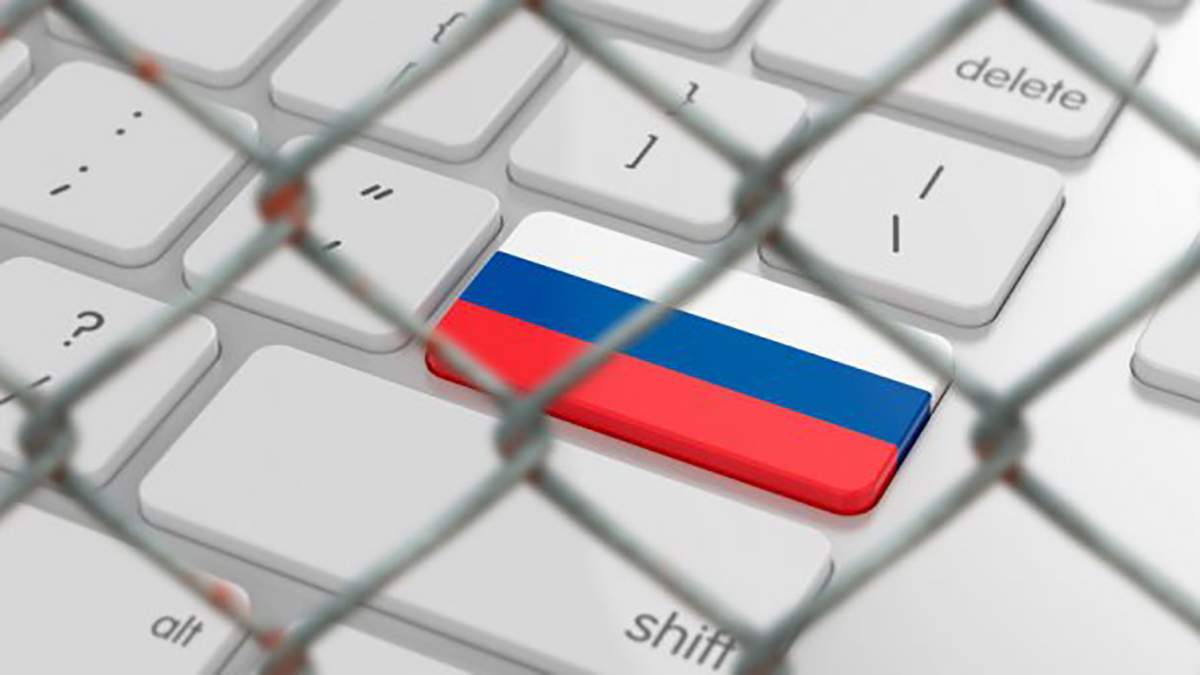 Більше 23% росіян, які мають родичів чи друзів в Україні, усе одно вірять в пропаганду рф та «визволення»