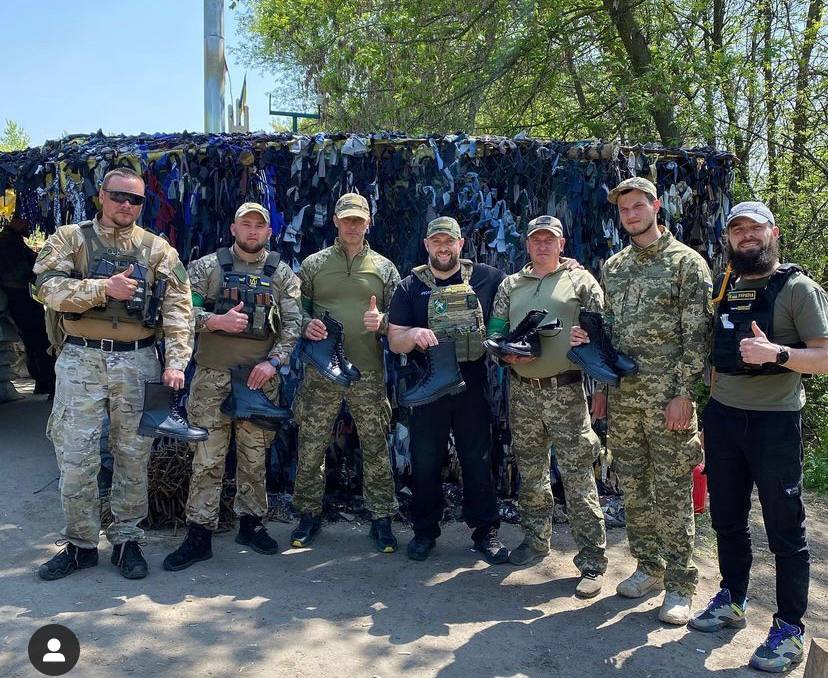 «Кто, если не мы?» — Харьковский бегун и эко-активист активно помогает военным и гражданским 2