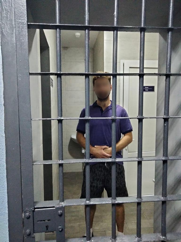У Київській області відомий адвокат задушив співмешканку, вирвав їй серце, а потім поховав у валізі 6 Новини про - У Київській області відомий адвокат задушив співмешканку, вирвав їй серце, а потім поховав у валізі