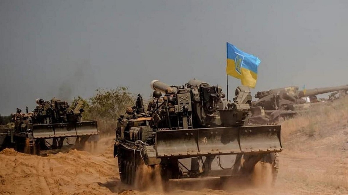 ВСУ уничтожили уже 43 400 оккупантов, 1 856 танков и 4 115 бронемашин врага