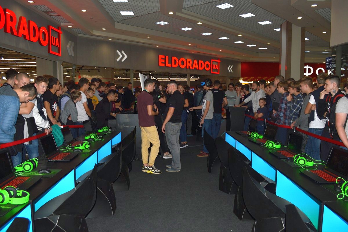 Турнир проходил на 10 компьютерах