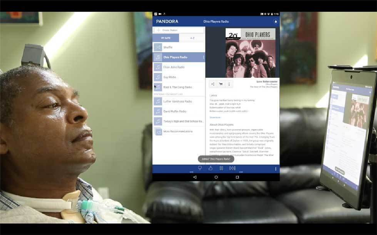 3 человека уже испытали управление устройствами с помощью силы мысли