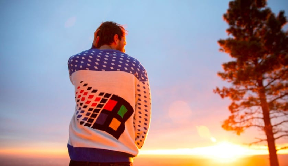 За продажи "уродливого свитера" в Microsoft не волнуются