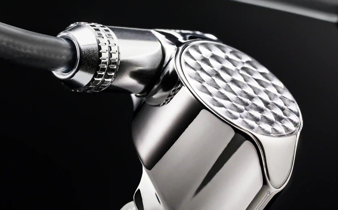 Sony создала внутреннюю магниевую раму для крепления компонентов