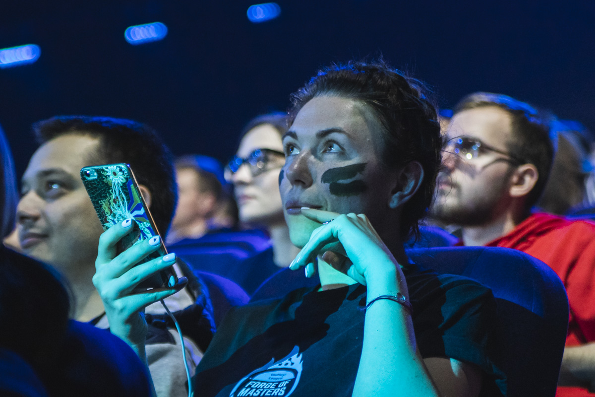 CS:GO любят не только мальчики CS:GO любят не только мальчики