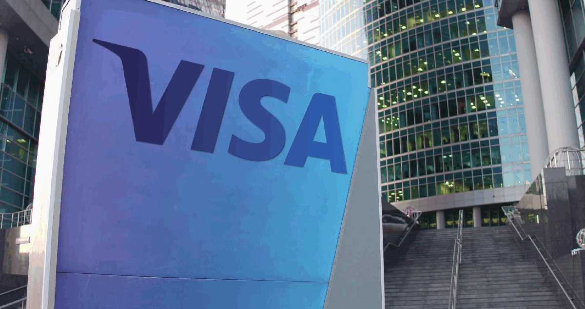 Cумма покупки составляет около 331 миллиона долларов