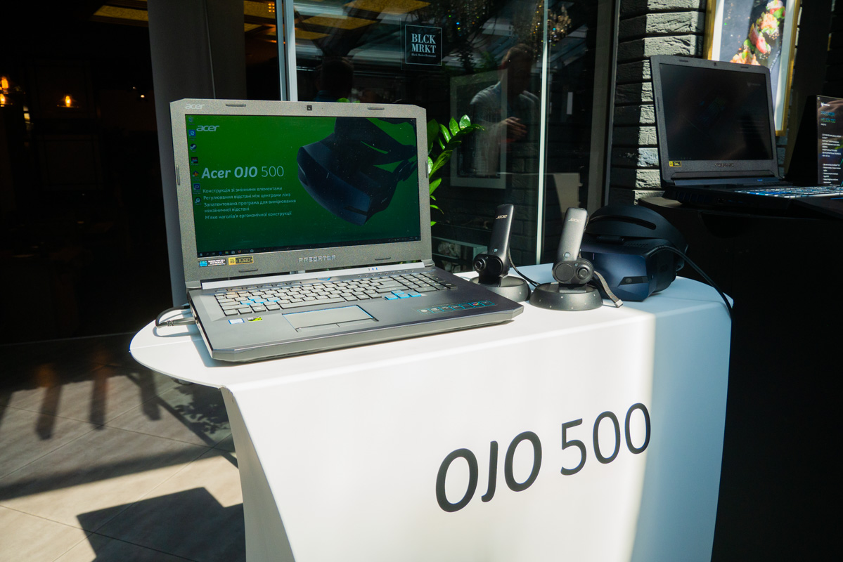 Общее разрешение дисплеев OJO 500 составляет 4320 на 2160 пикселей