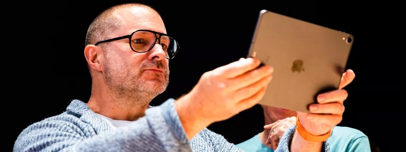 Он улетел, но обещал вернуться: куда уходит Джони Айв из Apple Он улетел, но обещал вернуться: куда уходит Джони Айв из Apple