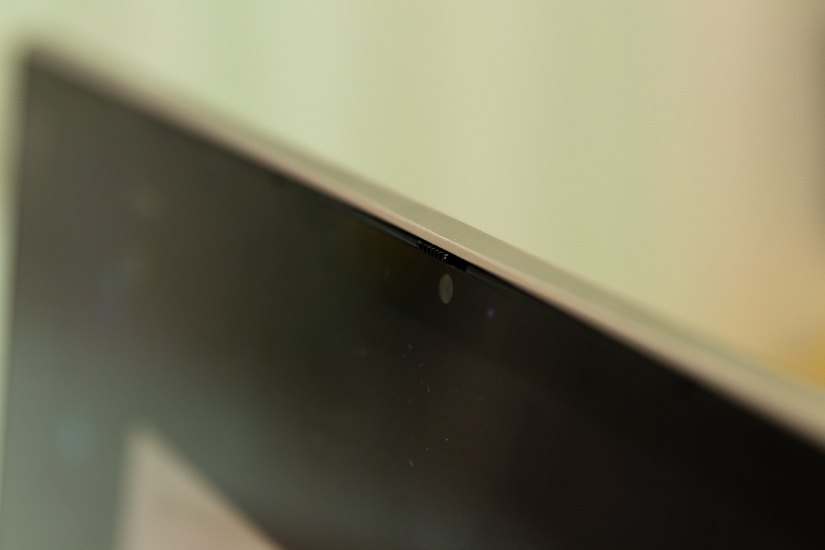 TrueBlock Privacy Shutter - затвор, який точно забезпечить вам безпеку від СБУ, ФБР, ОБЖ, ДСП і інших аббревіатур, які «стежать за вами»