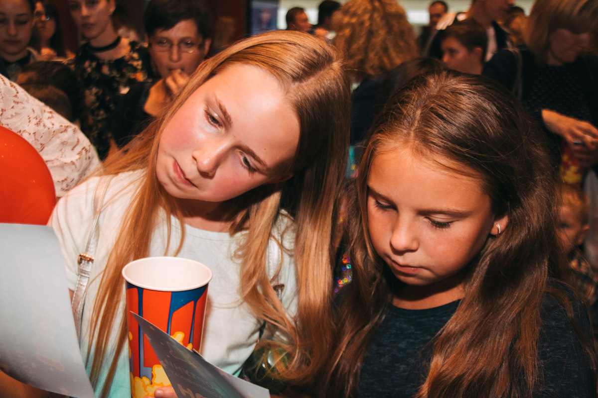 Ответы на загадки в обмен на угощения