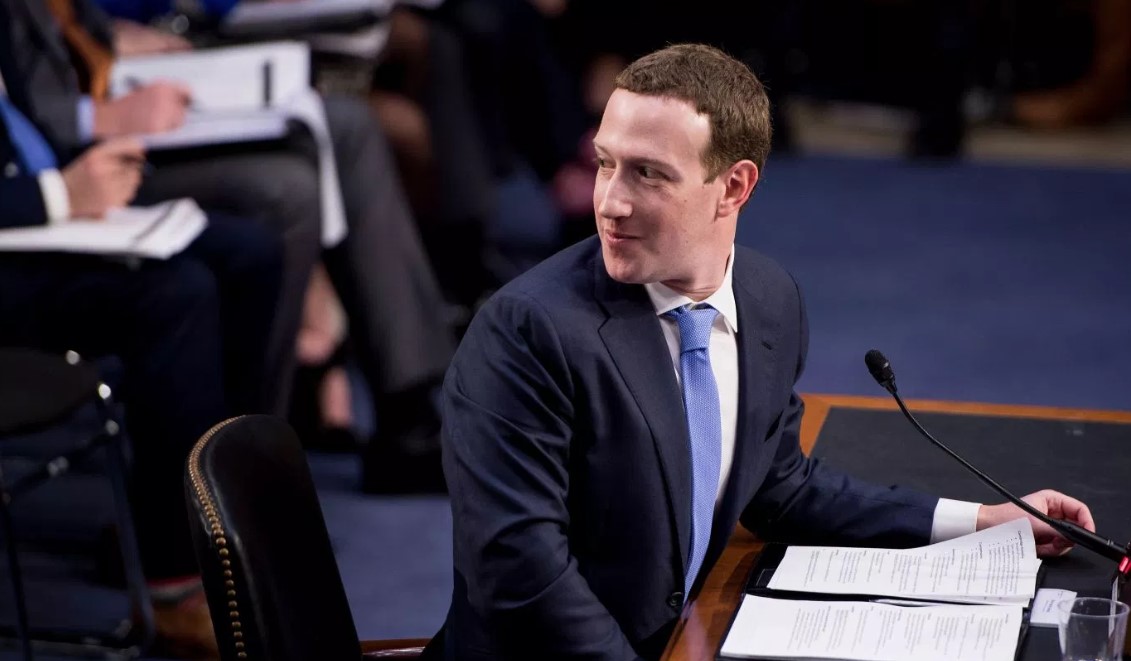 Руководству Facebook рекомендуют пересмотреть политику работы с контентом