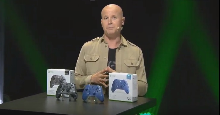 Фото с презентации джойстиков