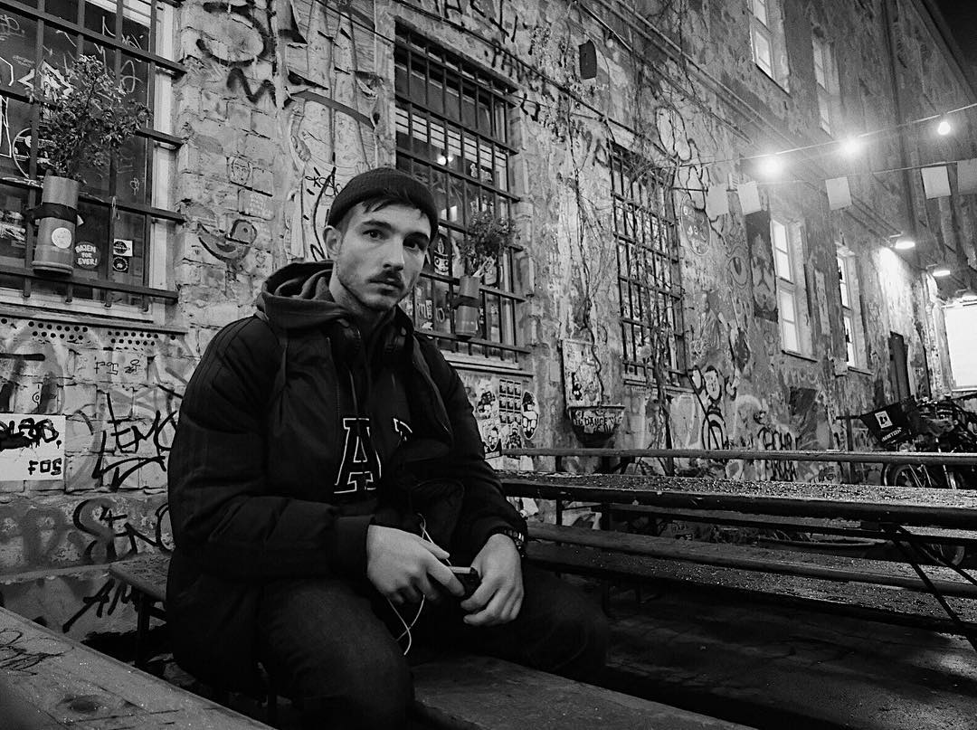 Быть воином - значит жить вечно!