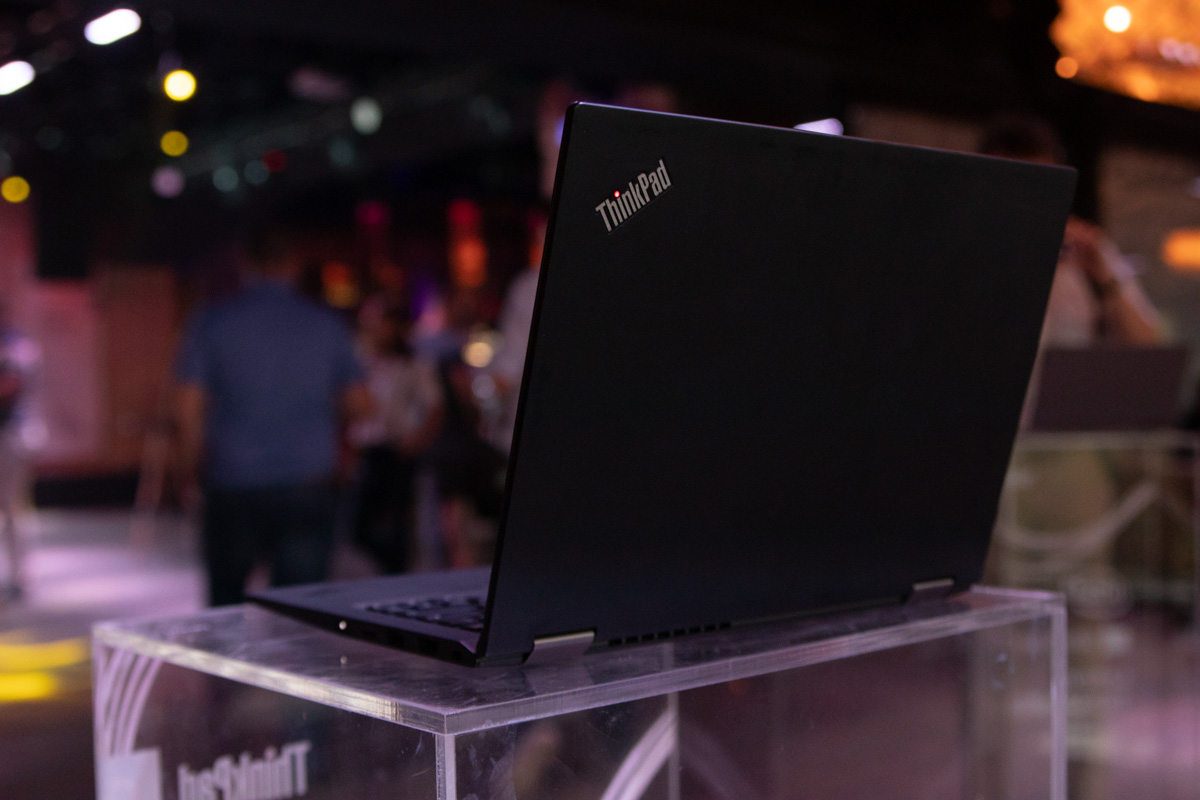 ThinkPad T490s