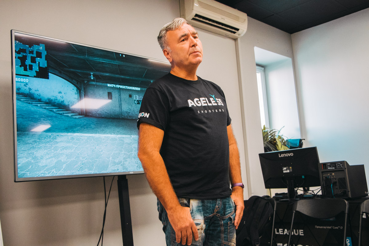 Жизнелюб Олег Перетяка, участник команды по CS:GO «Ageless Shooters»