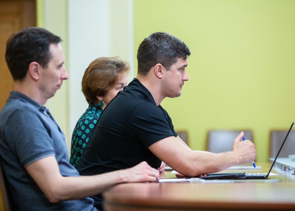 В Офисе Президента Украины прошла встреча советника Главы государства Михаила Федорова с оценочной миссией Европейского Союза при участии представителей DG Connect Европейской комиссии.