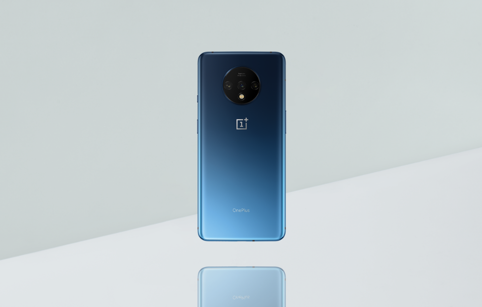 Теперь можно по-лучше рассмотреть новый оттенок OnePlus 7T Теперь можно по-лучше рассмотреть новый оттенок OnePlus 7T