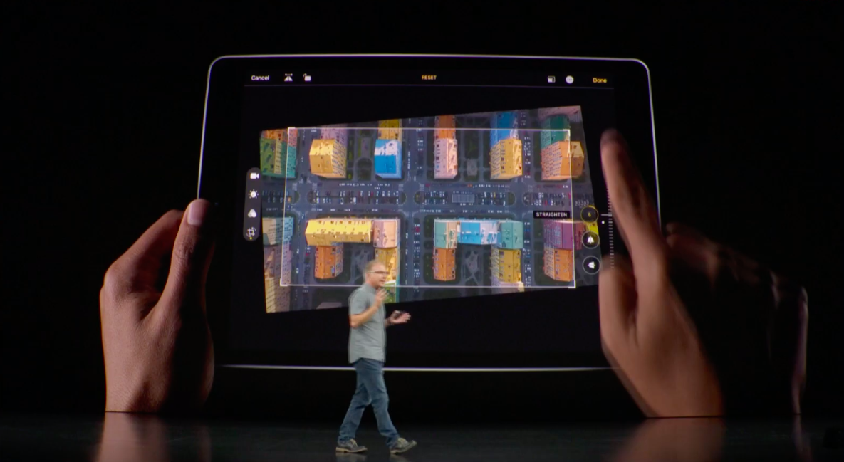 Apple показала левый берег Киева на презентации нового iPad