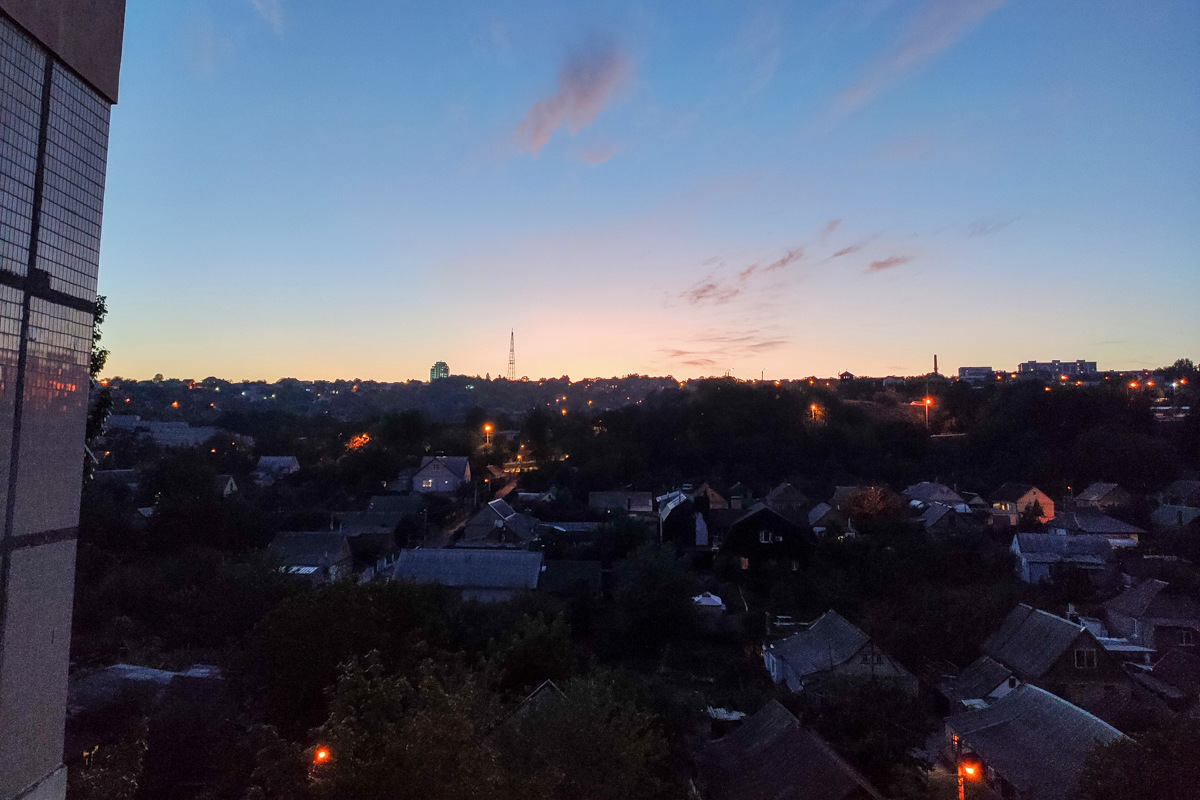 Основной модуль на 48 МП снимает достаточно хорошо