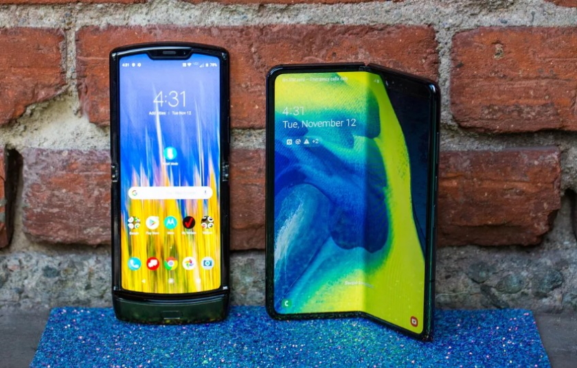 RAZR и Galaxy Fold RAZR и Galaxy Fold