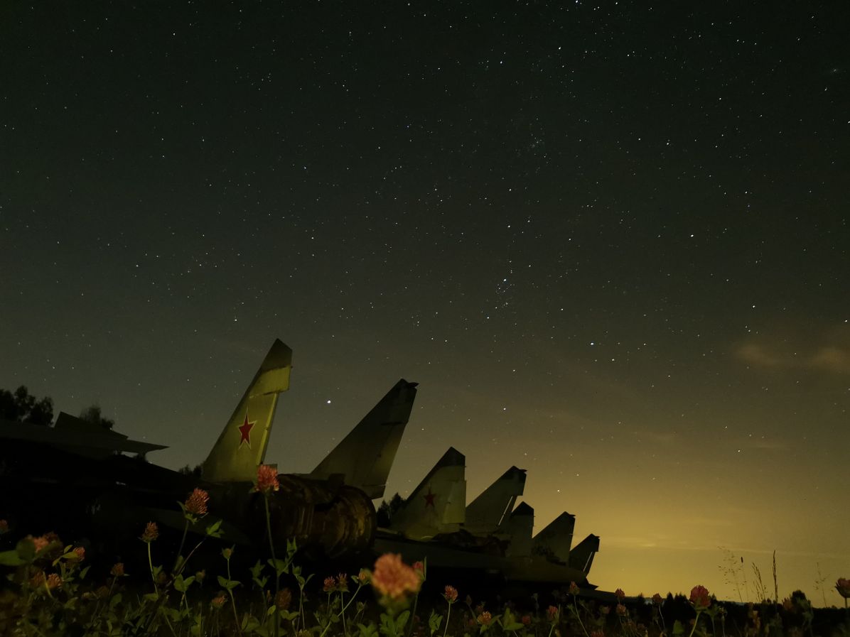 Интересный результат способна дать регулировка цветовой температуры