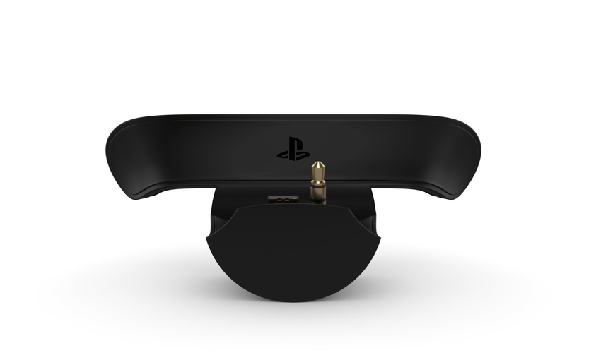 Поскольку Button Attachment крепится к нижней части Dualshock 4, то инженеры Sony сделали в новом гаджете отверстие для подключения гарнитуры. 