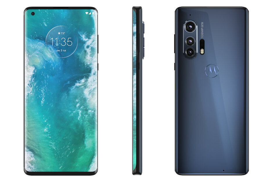 Компания Motorola решила не сильно урезать базовую модель, что положительно сказалось на ее характеристиках