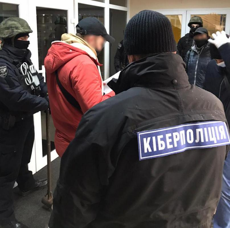 По предварительным данным, сумма ущерба составляет более 150 миллионов гривен